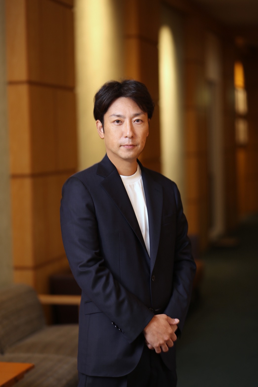 お客様と会話をしている作業員