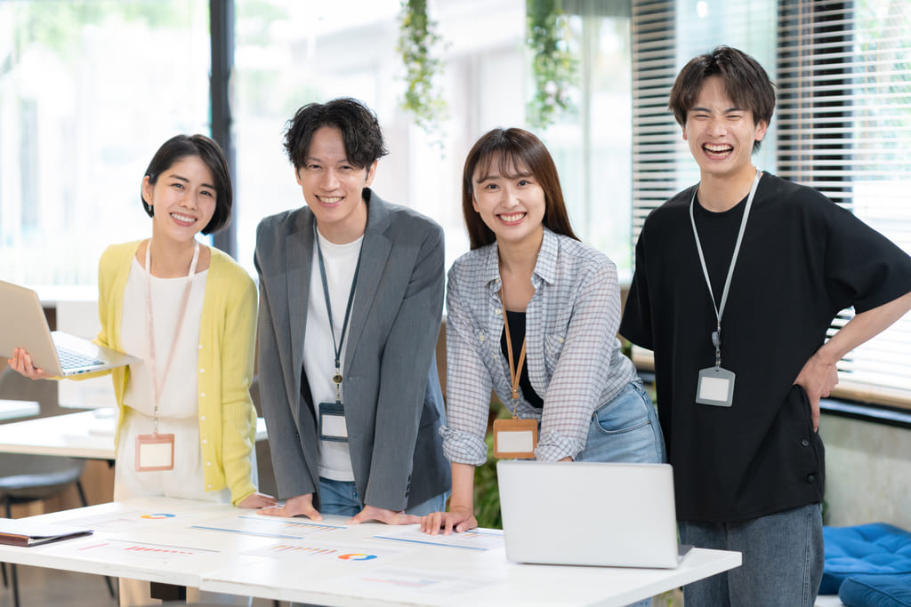 笑顔の社員